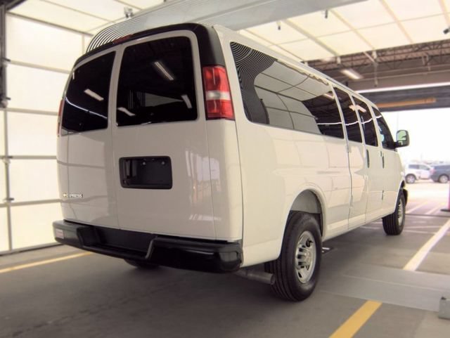 chevrolet express passenger 2025 1GAZGNF75S1204089 image chevrolet express passenger 2025 1GAZGNF75S1204089 image